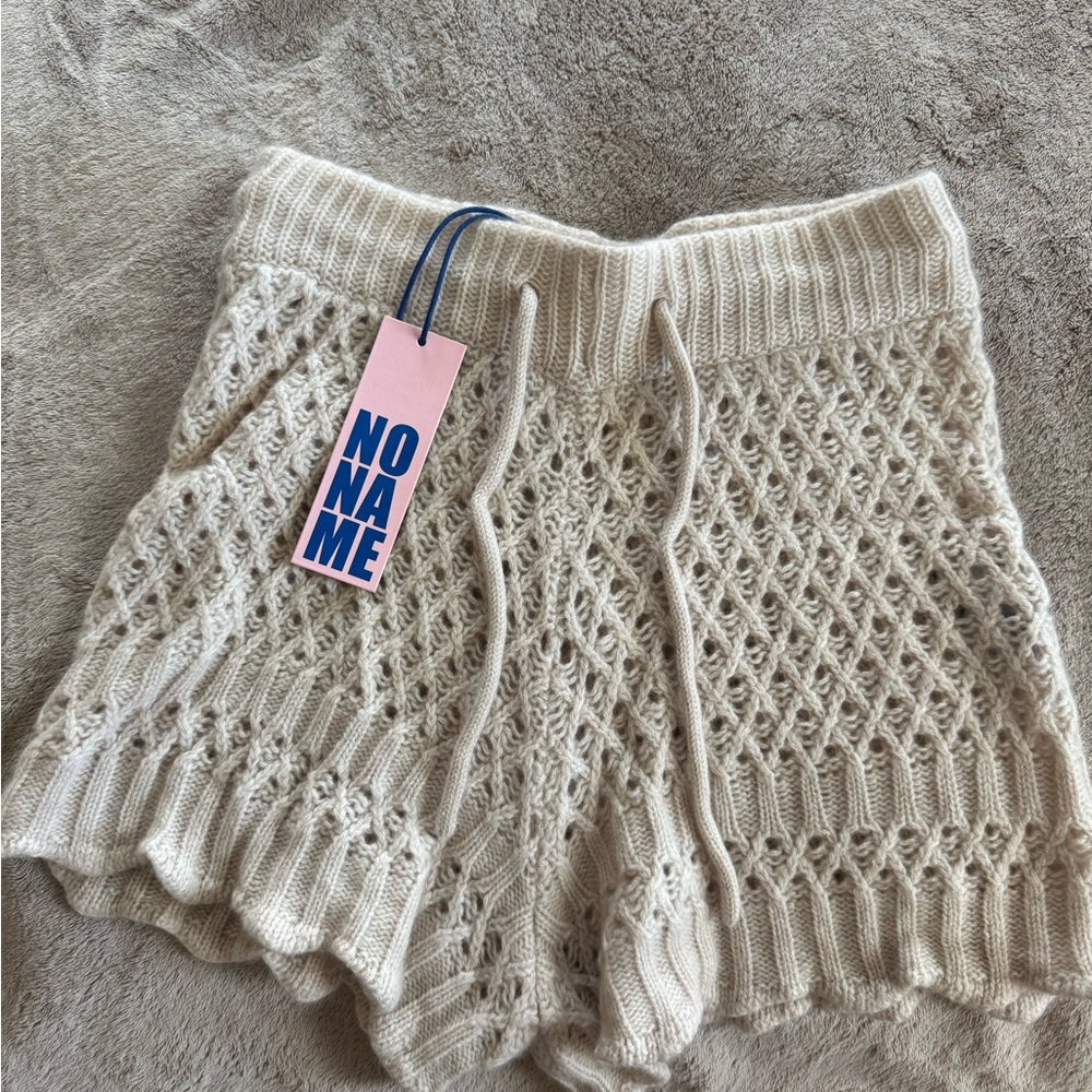 NoName Cashmere Women Shorts
